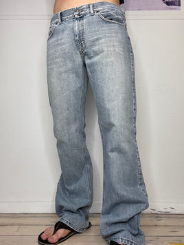 chunky leg light washed denim jeans