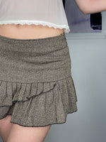 ruffle low-waisted mini skirt