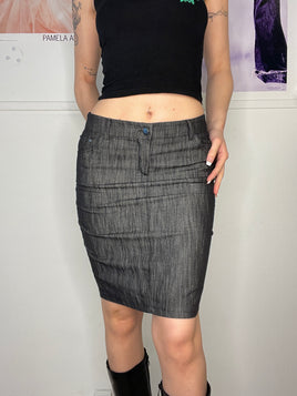 mid-waisted thin denim material medi skirt