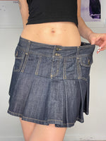 school girl low-waisted mini denim skirt