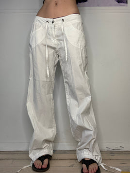 loose fit low-waisted tie detailed cargo pants