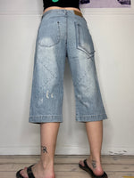 low-waisted denim jorts washed