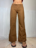 mid-waist flare leg detailed cargo pants