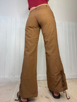 mid-waist flare leg detailed cargo pants