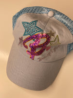 sporty sequins detailed cap with stars