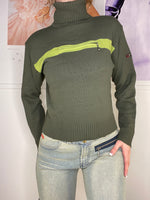 turtneck jumper in mixed green colours