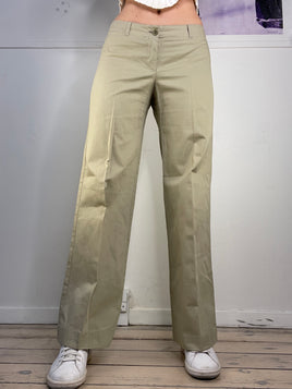 low waisted habit pants perfect fit