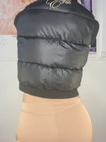 cropped puffer vest with gold details