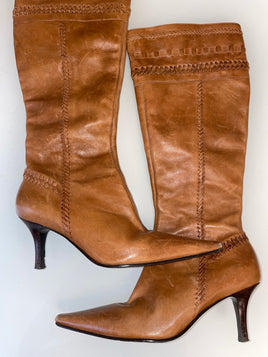 pointed genuine leather boots